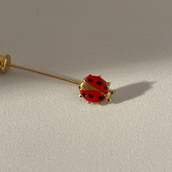 Vintage Gold Tone Enamel Laby Bug Lapel Stick Pin 4 cm - Picture 6 of 9
